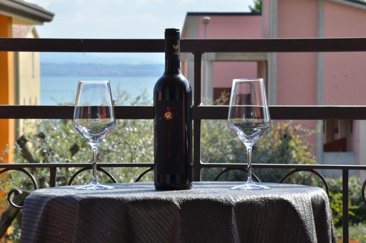 H2O Bed & Breakfast Sirmione Bagian luar foto