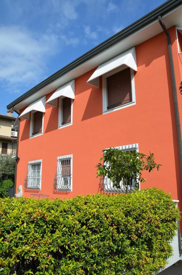 H2O Bed & Breakfast Sirmione Bagian luar foto