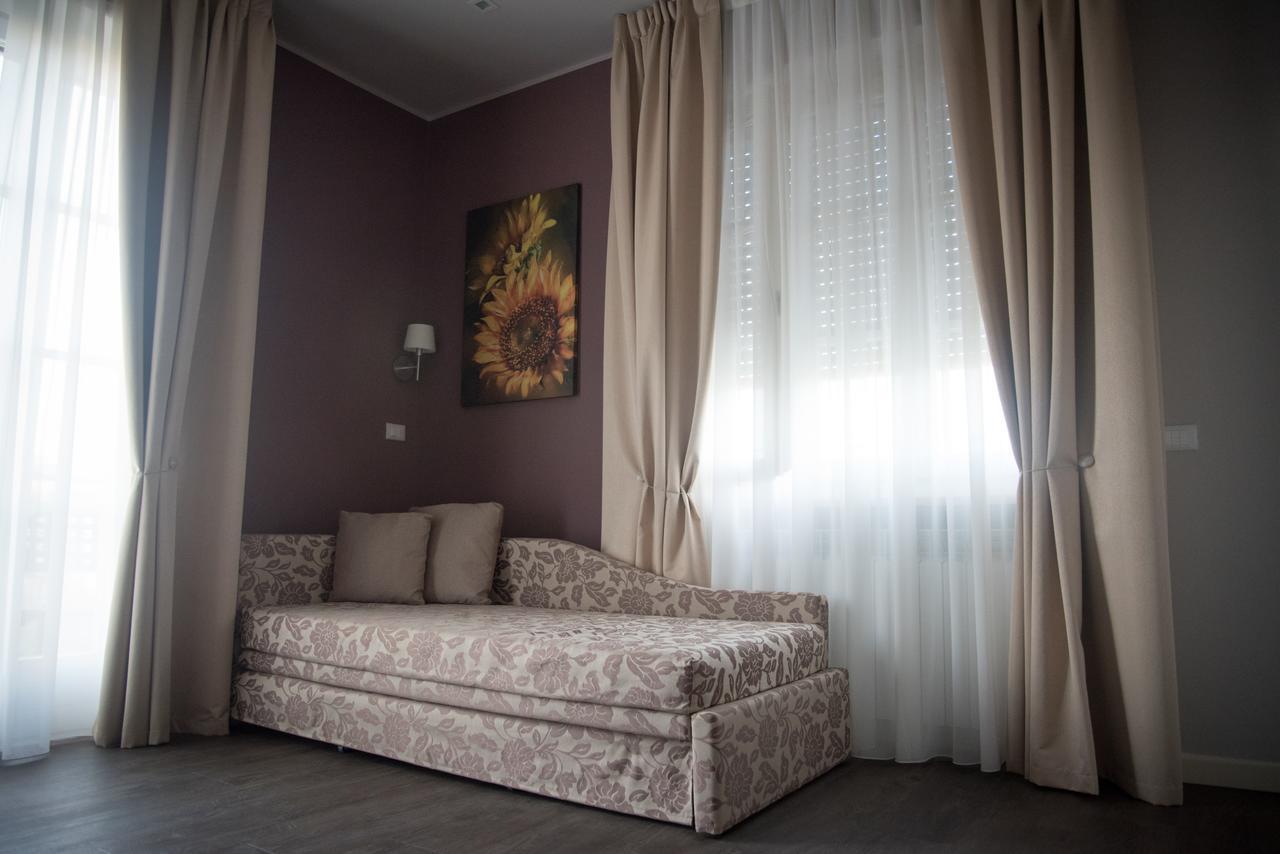 H2O Bed & Breakfast Sirmione Bagian luar foto