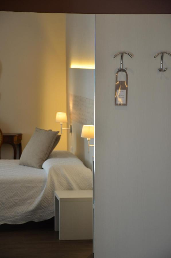 H2O Bed & Breakfast Sirmione Bagian luar foto
