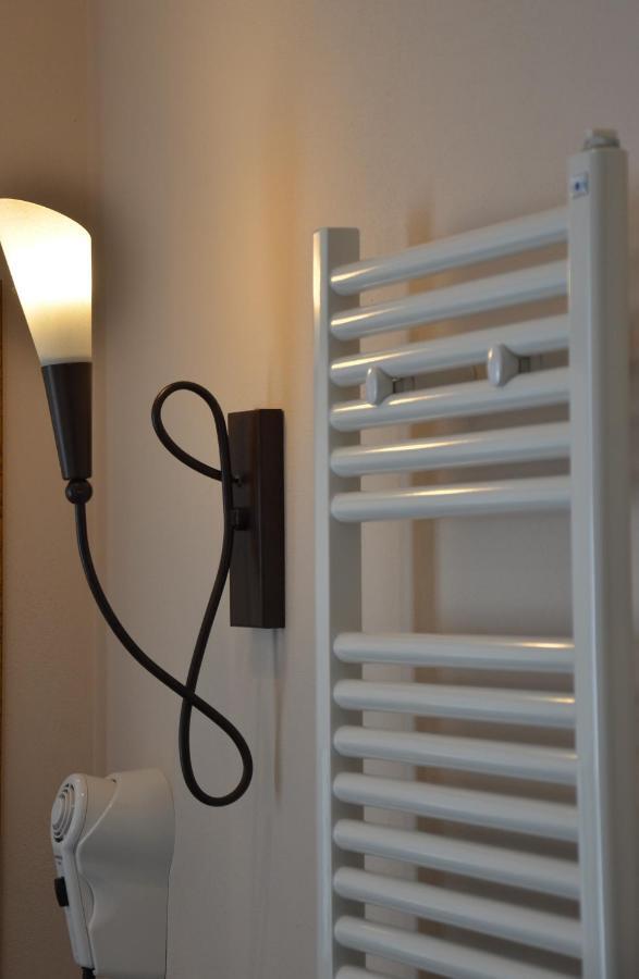 H2O Bed & Breakfast Sirmione Bagian luar foto