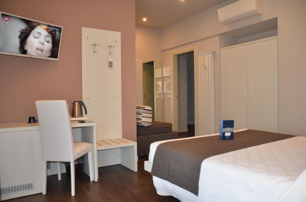 H2O Bed & Breakfast Sirmione Bagian luar foto