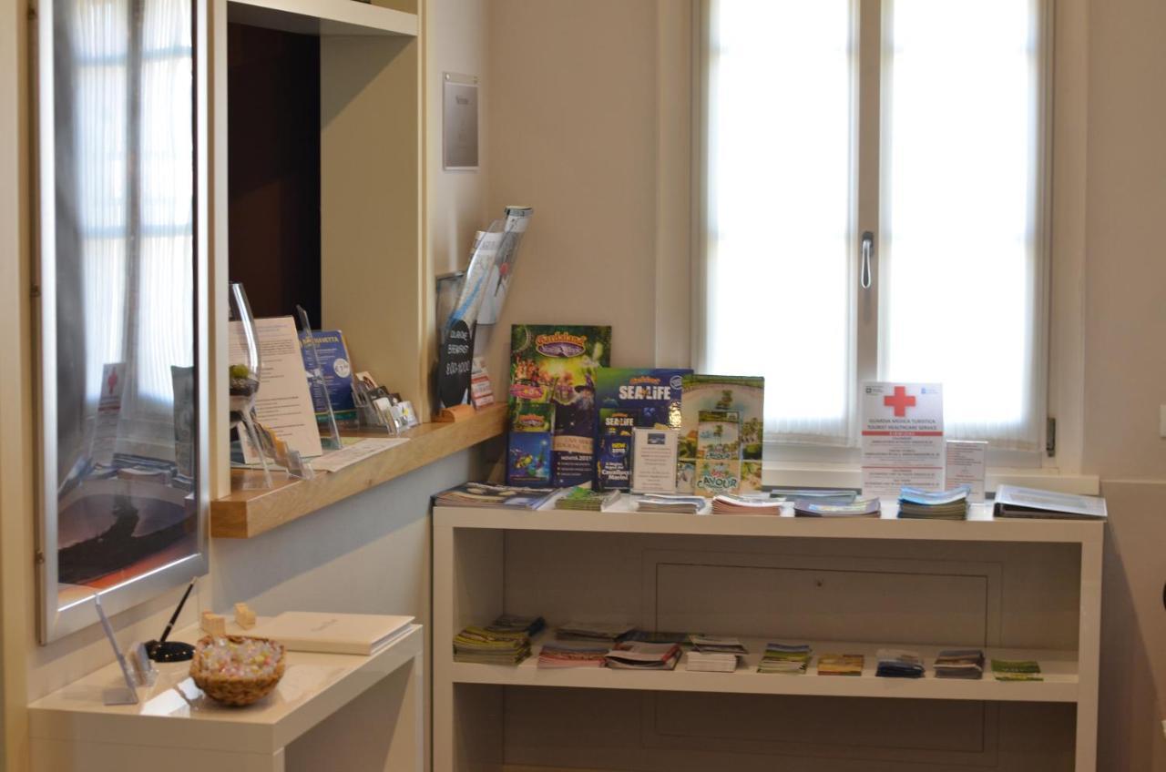 H2O Bed & Breakfast Sirmione Bagian luar foto